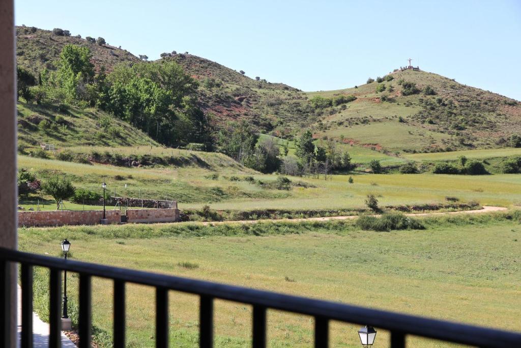 Hotel Los Arrenes De Tarancuena Екстер'єр фото